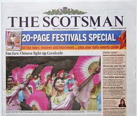 《苏格兰人报》刊登法轮功团队的大幅照片
