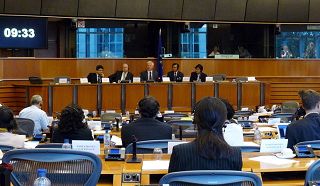 欧洲议会人权委员会召开听证会，探讨中国目前的人权状况