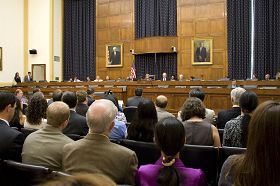 美国国会众议院外交委员会在国会山举行“调查中国的威胁，第二部份：侵犯人权、酷刑、失踪”听证会