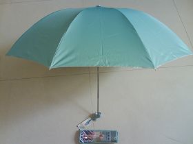 天堂牌雨伞，雨伞反面的银色就是有毒的那种银胶。