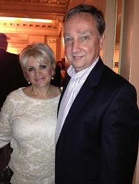 '林肯金融集团的区域副总裁鲍勃·唐纳利（Bob Donnelly）与太太'