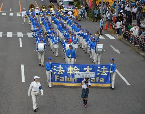 法轮功学员参加第五十八届岐阜信长节游行
