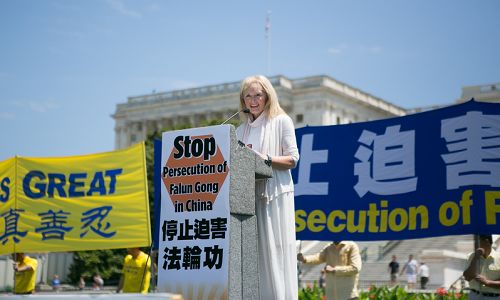 法轮功反迫害十六周年  美国首都集会呼吁制止迫害