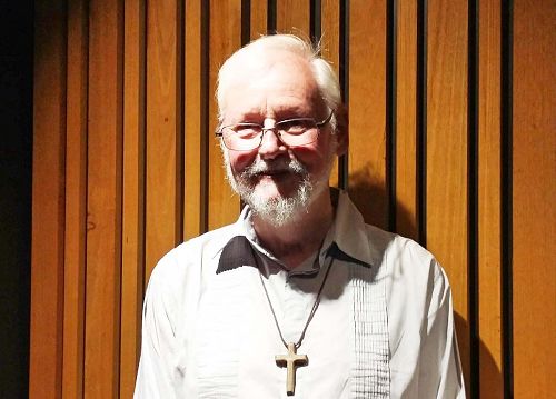 牧师肯·佩林（Pastor Ken Perrin）要求澳洲政府尽快通过动议案 制止迫害法轮功及活摘器官罪行
