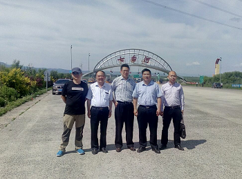 赶赴黑龙江省七台河市为法轮功学员辩护的五位律师（从左到右分别是：刘荣升、马连顺、李明、文东海、胡林政）