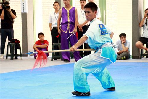'图2：刘大雁参加新唐人电视台第五届“全世界华人武术大赛”亚太区初赛。'