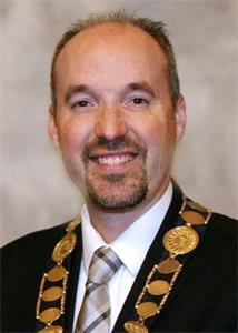'图6：金斯敦市市长布莱恩·帕特森（Bryan Paterson）发来褒奖。'