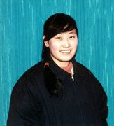 2003年春节期间，黑龙江大法弟子刘杰（女，37岁）因发放印有“真善忍”字样的新年贺卡被抓并被迫害致死。