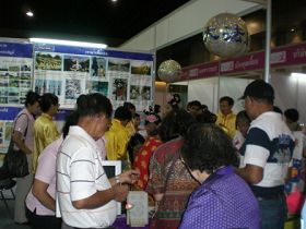 2010-8-29-thailand-health-expo-02--ss.jpg