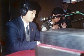 '一九九三年四月武汉经济广播电台直播现场'