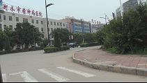 康泰街、胜利路交汇处