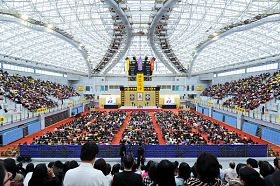 二零一二年台湾法轮大法修炼心得交流会在台湾台大综合体育馆隆重召开
