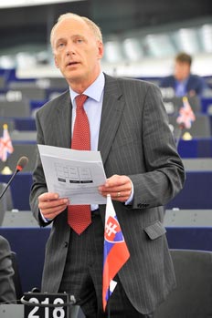'图：斯洛伐克议员，自由和民主欧洲党团副主席雅罗斯拉夫·帕斯卡（Jaroslav PAŠKA）'