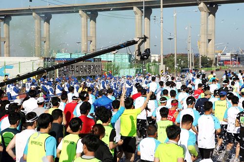 2014-11-25-minghui-falun-gong-korea-02--ss.jpg