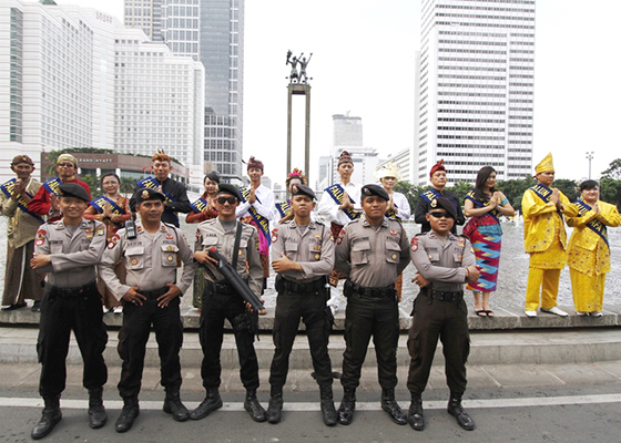 印尼法轮功反迫害集会 民众支持