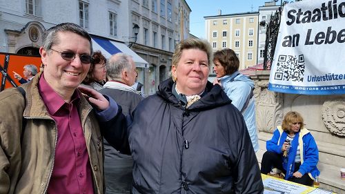 2015-3-30-minghui-falun-gong-austria-02--ss.jpg