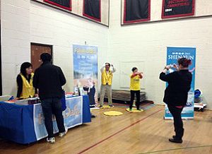 2015-3-8-minghui-falun-gong-boston1--ss.jpg