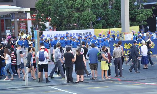 2015-4-11-minghui-falun-gong-newzealand-03--ss.jpg