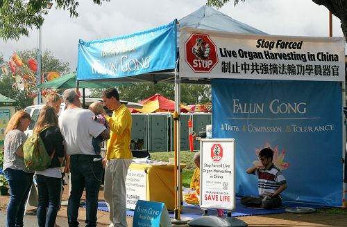 2015-4-12-minghui-falun-gong-bunbury-01--ss.jpg