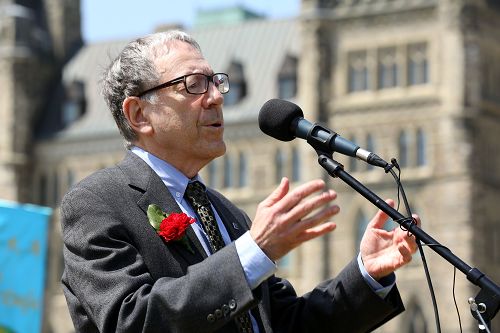 2015-5-6-minghui-falun-gong-ottawa-07--ss.jpg