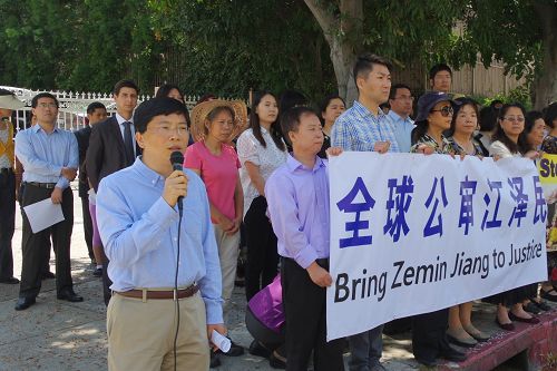 2015-6-24-minghui-falun-gong-losangles-06--ss.jpg