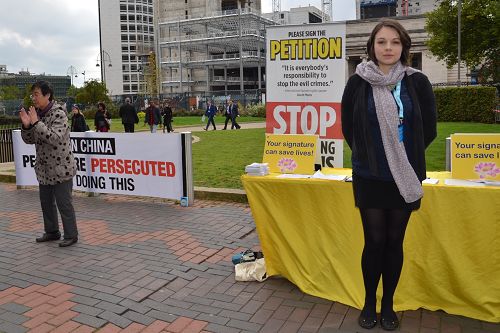 2016-10-10-minghui-falun-gong-unitedkingdom-05--ss.jpg