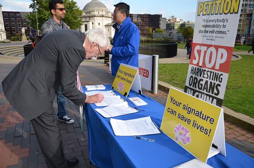 2016-10-10-minghui-falun-gong-unitedkingdom-10--ss.jpg