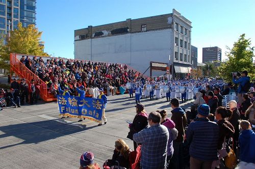 2016-10-11-toronto-thanksgiving_03--ss.jpg