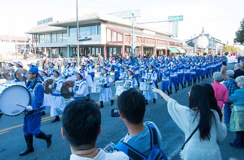 2016-11-13-minghui-falun-gong-sanfrancisco-03--ss.jpg