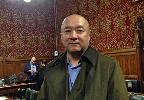 2016-11-24-minghui-uk-parlament-oh-02--ss.jpg