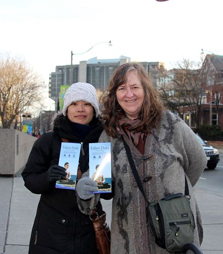 2016-2-23-minghui-falun-gong-toronto-05--ss.jpg