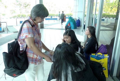 2016-2-5-minghui-falun-gong-malaysia-06--ss.jpg