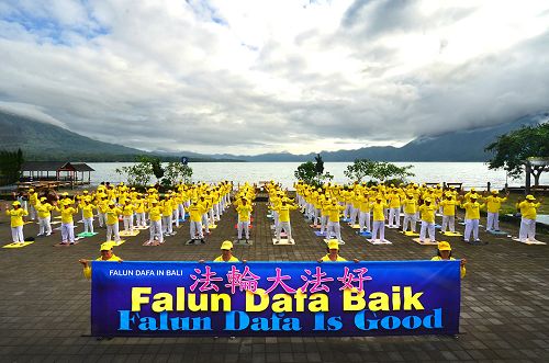 2016-3-12-minghui-falun-gong-indonesia-01--ss.jpg