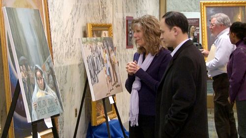 2016-3-18-minghui-falun-gong-artexhibit-newyork-03--ss.jpg