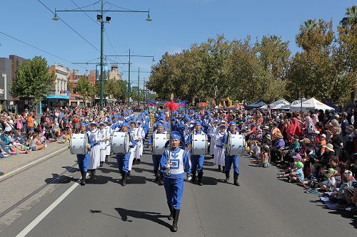 2016-3-28-minghui-falun-gong-bendigo-03--ss.jpg