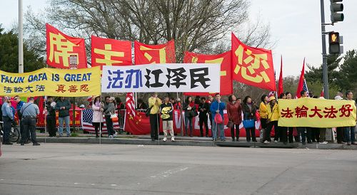 2016-3-31-minghui-falun-gong-dc-02--ss.jpg