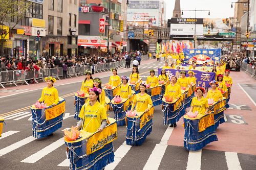 2016-4-23-minhui-falun-gong-newyork-05--ss.jpg