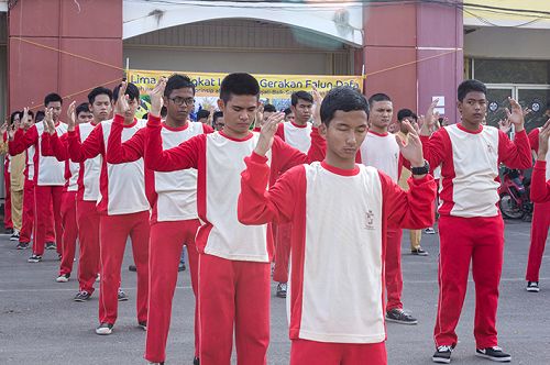 2016-5-2-minghui-falun-gong-indonesia-09--ss.jpg