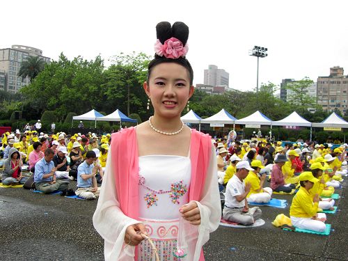 2016-5-3-minghui-falun-gong-taibei-17--ss.jpg