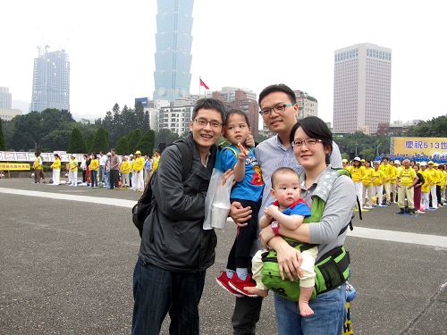 2016-5-3-minghui-falun-gong-taibei-18--ss.jpg