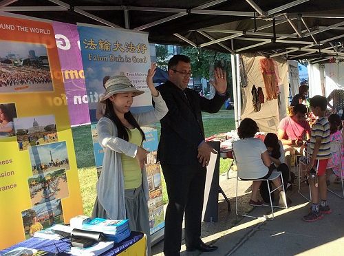 2016-6-27-minghui-falun-gong-toronto-03--ss.jpg