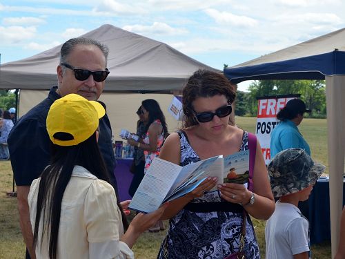 2016-7-19-minghui-falun-gong-canada-04--ss.jpg