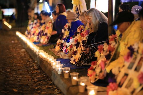 2016-7-21-minghui-falun-gong-melbourne720-04--ss.jpg