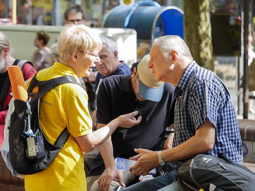 2016-7-31-minghui-falun-gong-berlin-07--ss.jpg