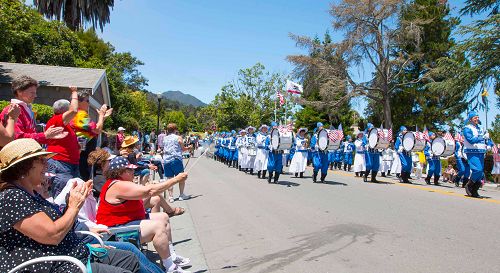 2016-7-5-minghui-larkspur-july4-parade-07--ss.jpg