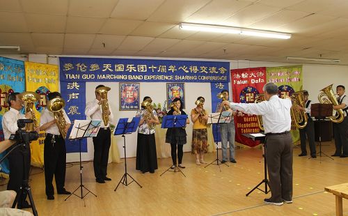 2016-7-6-minghui-falun-gong-toronto-06--ss.jpg