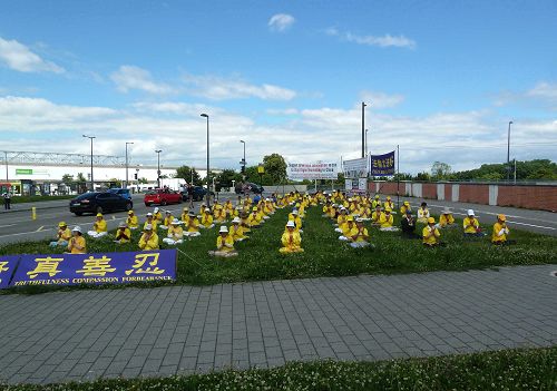 2016-7-7-minghui-falun-gong-europe-01--ss.jpg