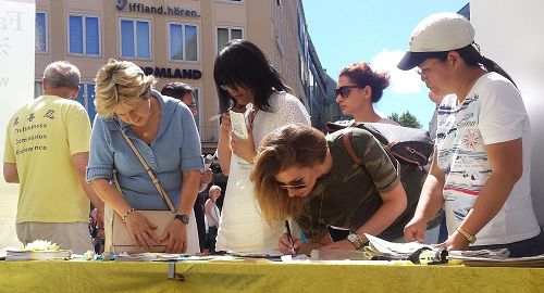 2016-8-13-minghui-falun-gong-212044-2--ss.jpg