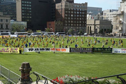 2016-9-22-minghui-falun-gong-ottawa_04--ss.jpg