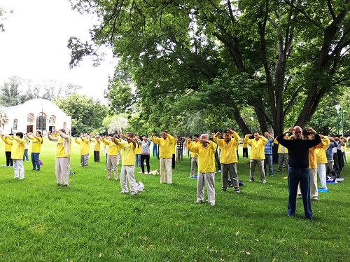 2017-1-3-minghui-falun-gong-melbourne-01--ss.jpg